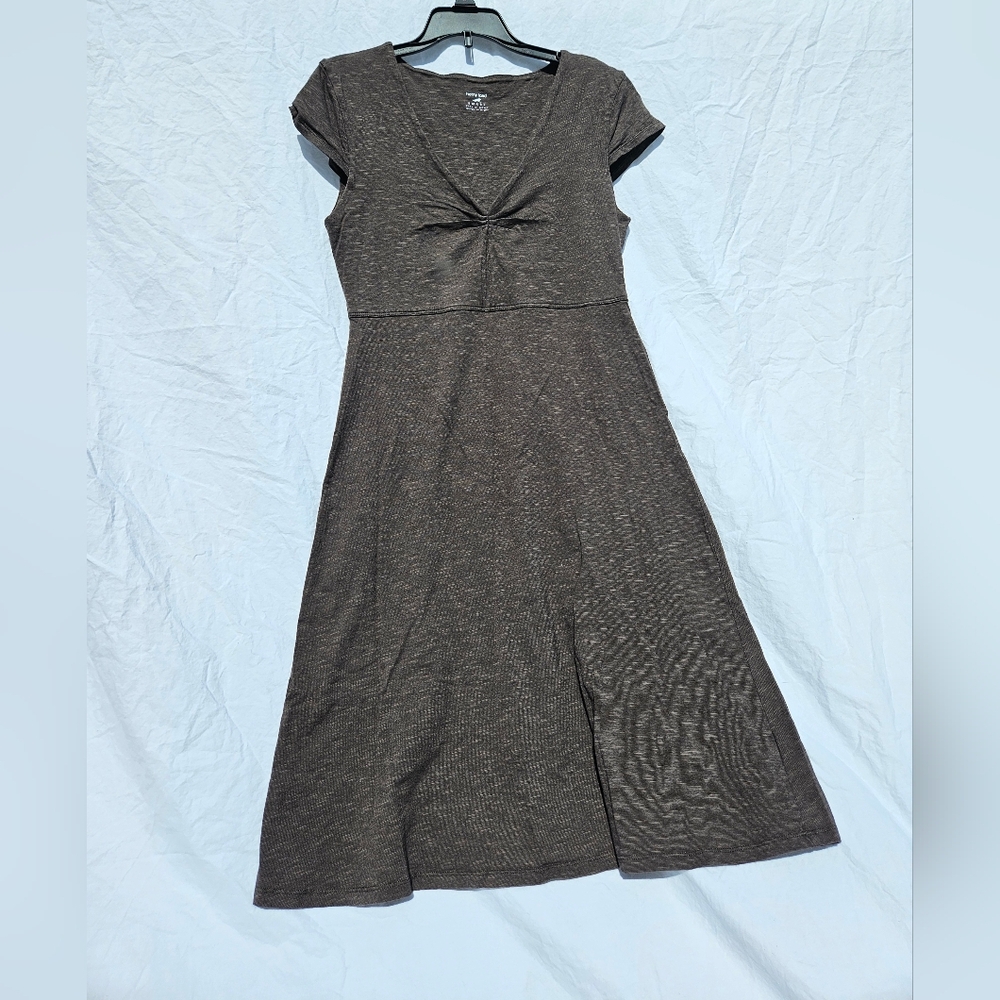 Athletic dress